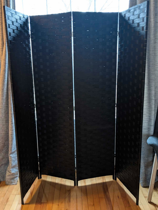 Standing Curtain/ Room Divider  in Other in City of Halifax - Image 2