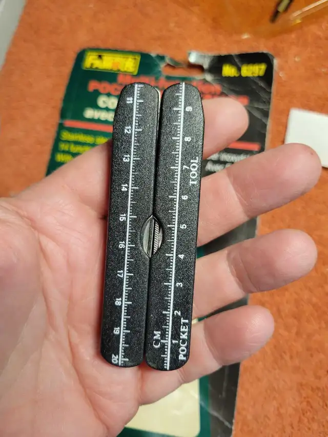 Famous World Pocket Workshop Multi-tool 14 Functions with Case584654975634001925