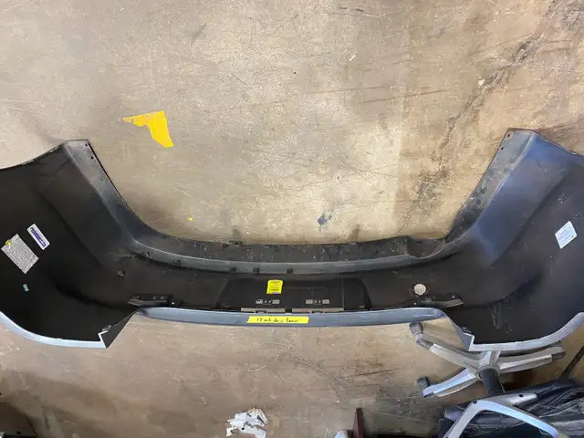 2017 Mitsubishi Lancer rear bumper in Auto Body Parts in Summerside - Image 5