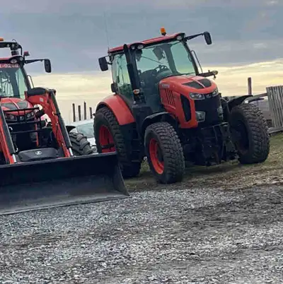 Kubota m7 172 2022 Premium kvt 50km/h Suspension Environ 1100h Encore garantie avec entretien Vien a...