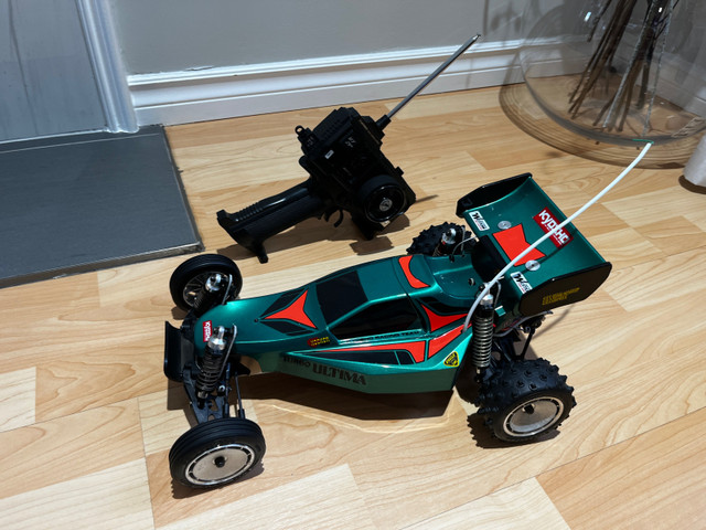 Vintage NEW Kyosho Turbo Ultima RC Buggy in Arts & Collectibles in Vancouver - Image 2