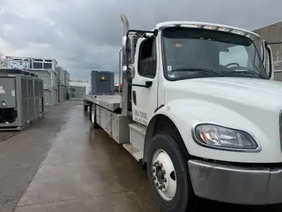 2022 Frightliner m2 20 tb flatbed nrc bed