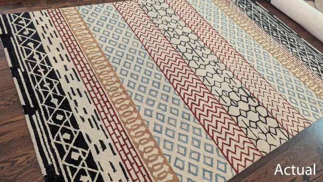 6x9 Safavieh Capri Handmade Wool Area Rug in Rugs, Carpets & Runners in Markham / York Region - Image 6