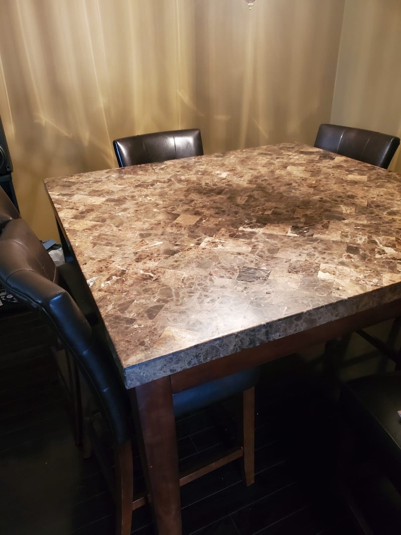 Free square dining room table Free Stuff Kitchener / Waterloo Kijiji