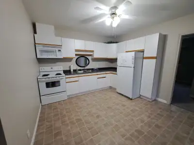 This clean, central and well-maintained 2-bedroom walk-up apartment is located in a quiet seniors bu...
