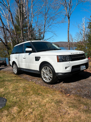 2012 Land Rover Range Rover Sport HSE LUX
