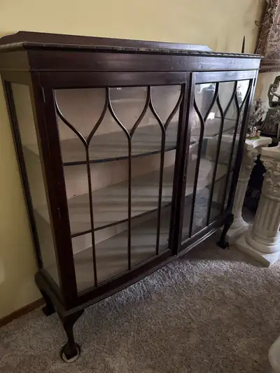 Beautiful Art Nouveau China Cabinet in Excellent Condition, View more