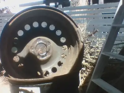 4 gm rims 16x6.5 supposed to fit 2004-2009 mailbu