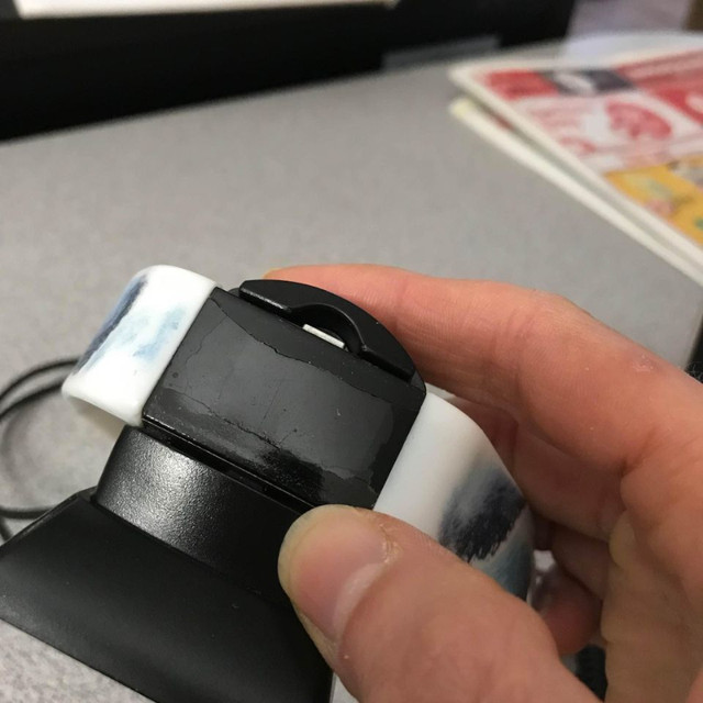 Fitbit Charge 2 with Charger and Accessories in General Electronics in Regina - Image 4