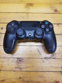 PS4 Controller 