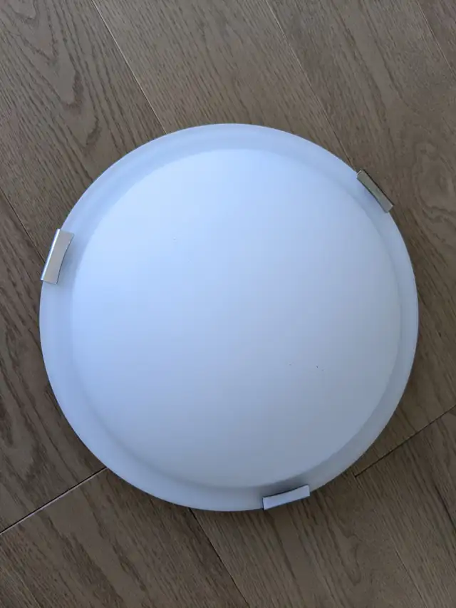 Ceiling light in Indoor Lighting & Fans in Mississauga / Peel Region - Image 3