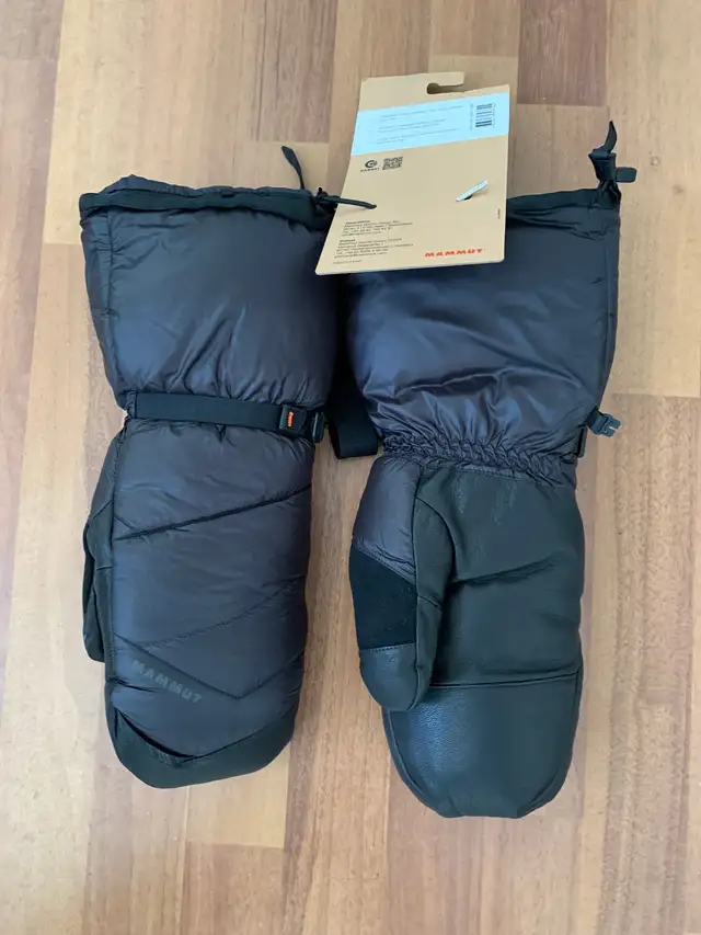 MAMMUT ARCTIC MITTEN PERTEX PRIMALOFT UNISEXE 8/M NEUF in Ski in Lévis - Image 3