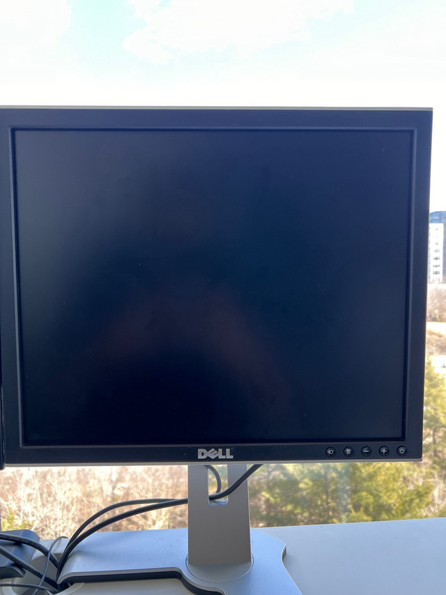 Dell Monitors  in Monitors in Bedford - Image 2