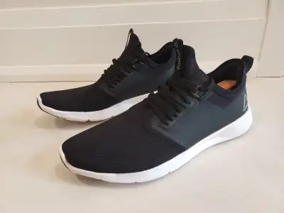 Reebok Men's Plus Lite 2.0 Black Running Shoes Size 11, View more