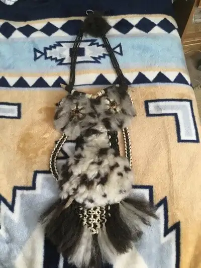 Vintage Beautiful Handmade Macrame Owl Wall Hanging Wooden Eyes Driftwood Handle and Mid Big Eyed Ow...