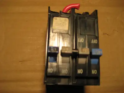 breaker switch DNPL154015, 15/40/40/15 A.  4-IP 120/ 240 V ac. M, View more