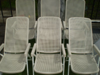 Six IKEA TORPARÖ chaises d'extérieur / outdoor chairs