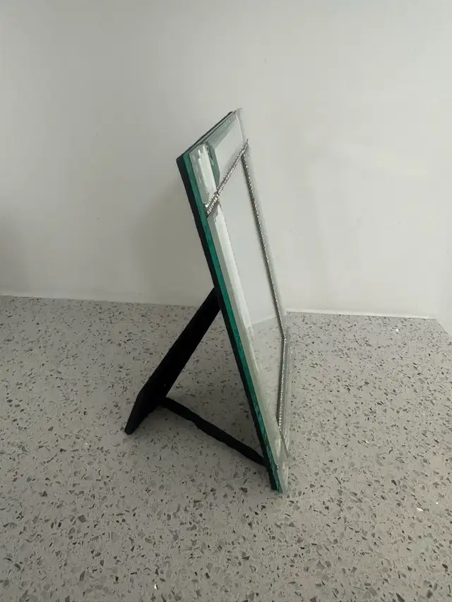 4x6 Picture Frame Silver Mirror Rhinestones in Home Décor & Accents in Laval / North Shore - Image 4