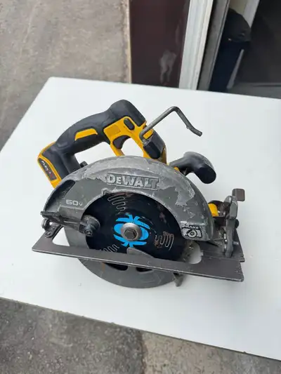 DeWALT 60V Max Flexvolt Circular Saw Tool Only, View more