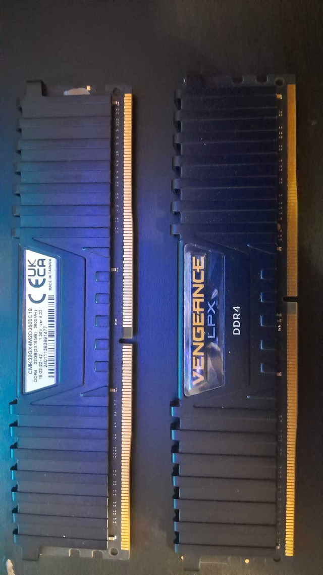 32gb Corsair DDR4 ram (2x16gb) 3600mhz in System Components in Winnipeg - Image 2