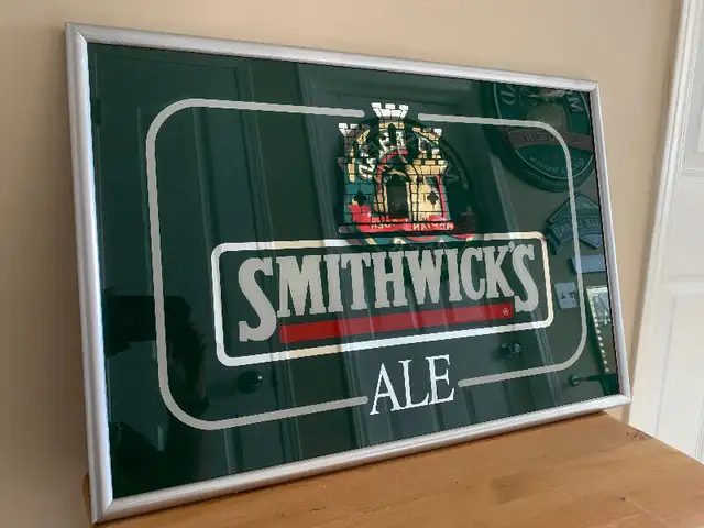 Vintage XL Smithwicks mirror excellent condition in Arts & Collectibles in Calgary - Image 2
