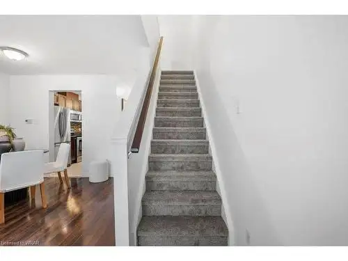 2 bedroom, 2 barhroom - walkout basement for rent in Long Term Rentals in Kitchener / Waterloo - Image 13