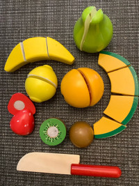 Melissa & Doug Fruit Cutting set