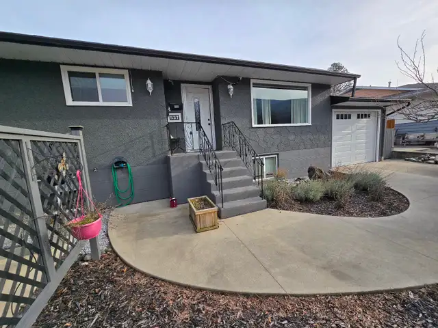 3-Bedroom Main Floor Home for Rent – Castlegar