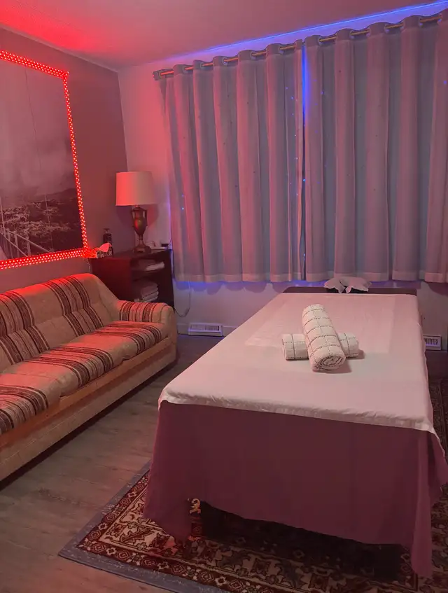 Good Energy Relaxing, Deep Massage in Massage Services in Calgary - Image 3