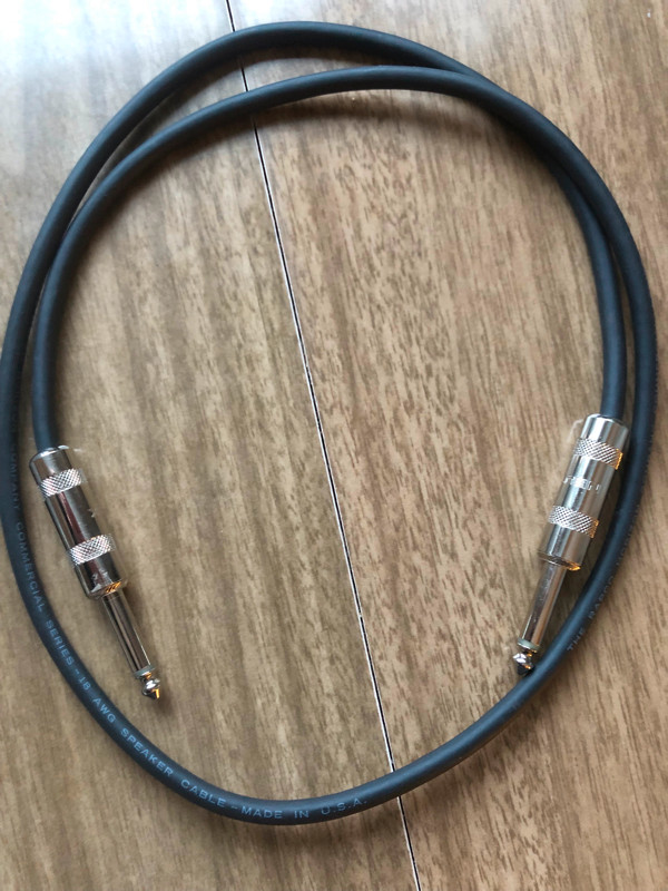 XLR and Speaker Cables in Guitars in Calgary - Image 4