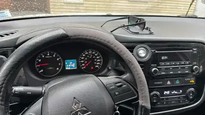 For Sale: 2016 Mitsubishi Outlander, 2.4L, AWD Selling a great, reliable crossover — 2016 Mitsubishi...