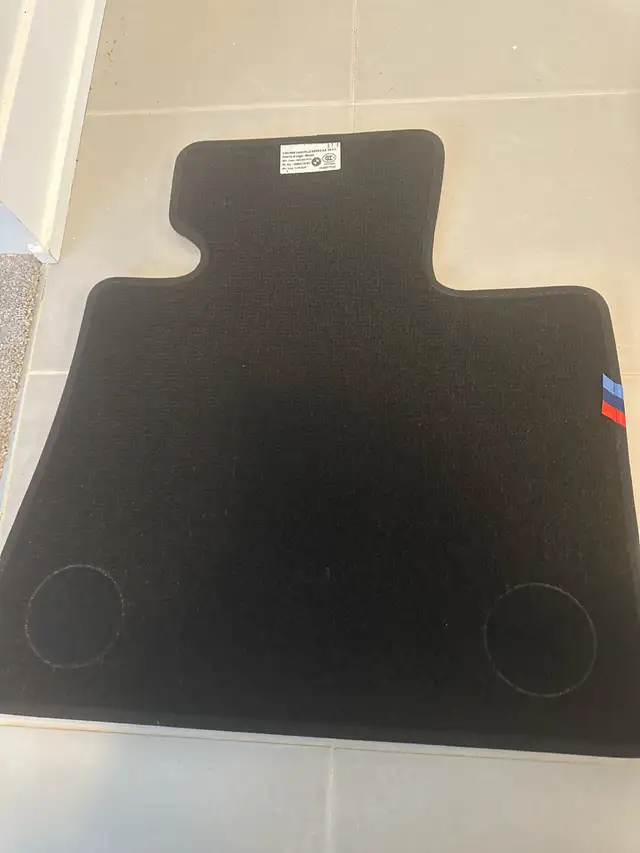 BMW M Series Brand New Full Set Floor Mats X5/X6 in Other Parts & Accessories in Ottawa - Image 3