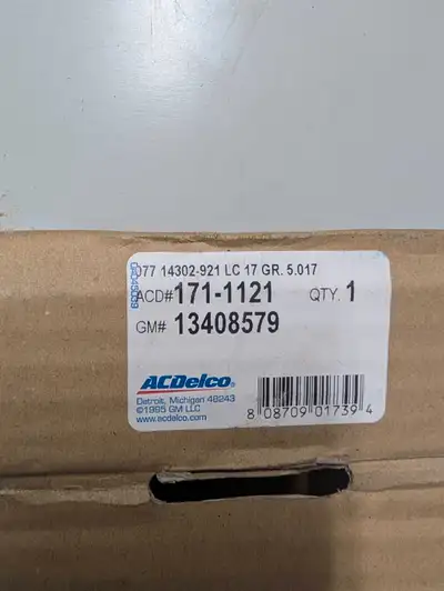 Buick encore 13-17 Trax,sonic and Cruze rear pads ac Delco. Part # 13408579