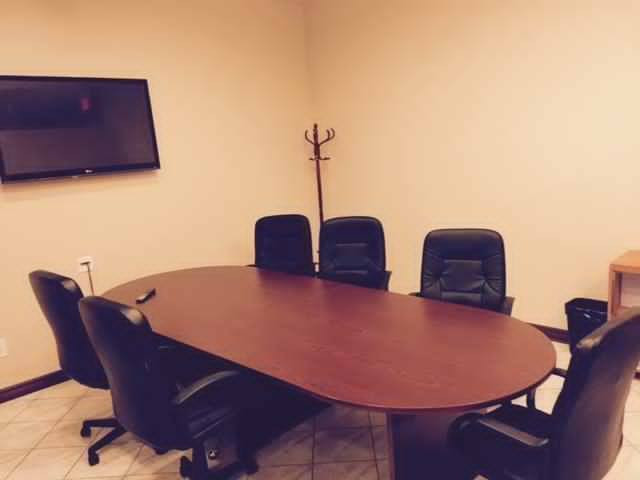 PROFESSIONAL BRAMPTON OFFICE FOR in Commercial & Office Space for Rent in Mississauga / Peel Region - Image 3