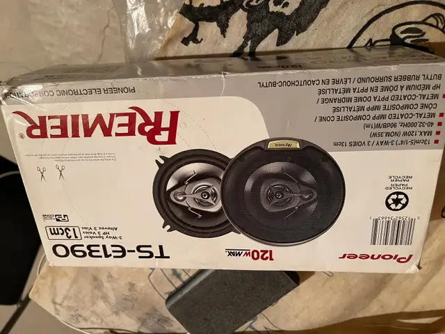 Pioneer Premier high end pair of car speakers  in Speakers in Markham / York Region - Image 2