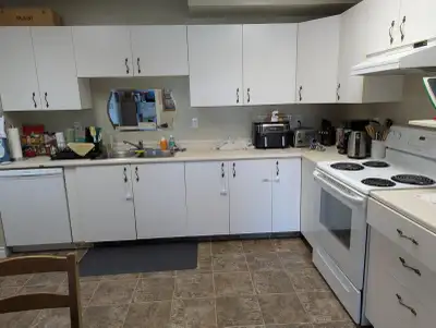 Rent Available as of Dec 15 . 2025 or possible earlier: This spacious, updated and freshly painted 3...