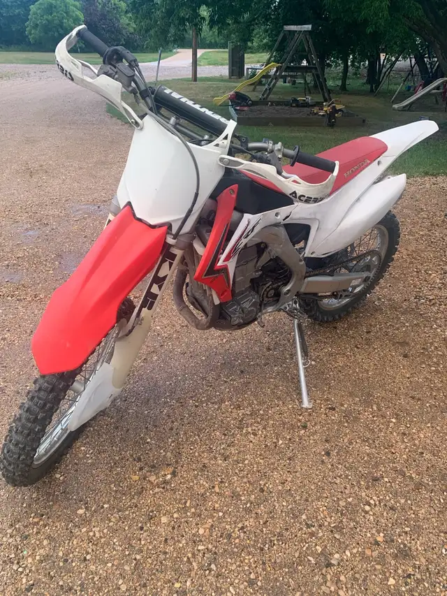 2013 crf450r in Dirt Bikes & Motocross in Winnipeg - Image 2