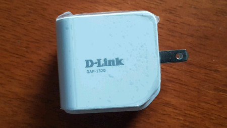D-Link Wireless Range Extender in General Electronics in Oshawa / Durham Region - Image 2