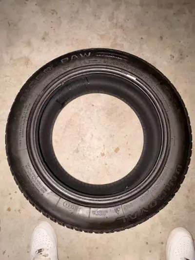 Uniroyal winter tire like new condition