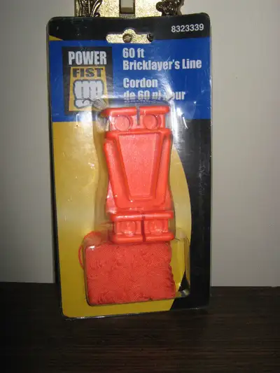 60' BRICKLAYER'S LINE INCLUDES 60' POLYETHYLENE CORD, L-SHAPED PLASTIC BLOCKS ROT PROOF, WATERPROOF...