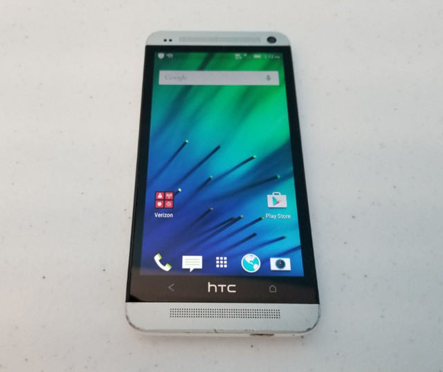 HTC One M7 《 Bell / Virgin Mobile 》 in Cell Phones in City of Toronto