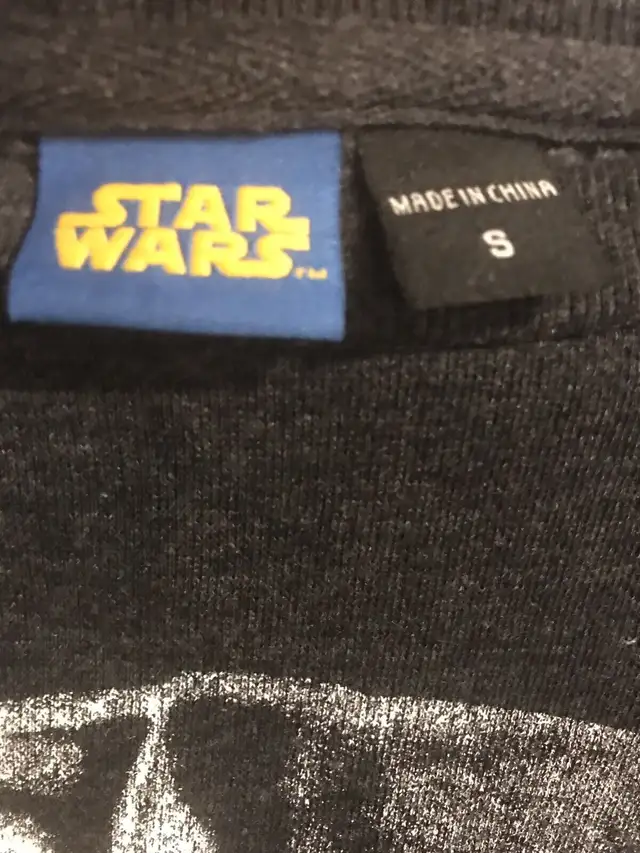 Vintage Star Wars Darth Vader Movie T-Shirt in Arts & Collectibles in City of Toronto - Image 3