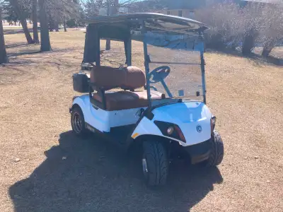2007208 Comes with; All Weather Floor Mat, Smoked Folding Windshield, Backlit Tuning Fork, USB Ports...