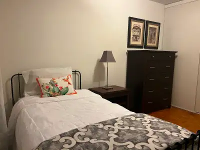 ALGONQUIN COLLEGE, CLOSE TO ALL AMENITIES. ALL INCLUSIVE, WIFI AND LAUNDRY IN THE HOME. PERFECT FOR...