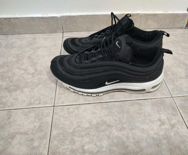 Nike Men's Air Max 97 Black White Athletic Shoes Size 9.5  in Men's Shoes in Windsor Region - Image 4