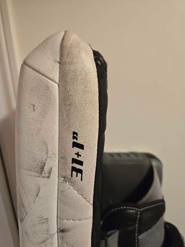 Warrior goalie pads RGT intermediate in Hockey in Markham / York Region - Image 3
