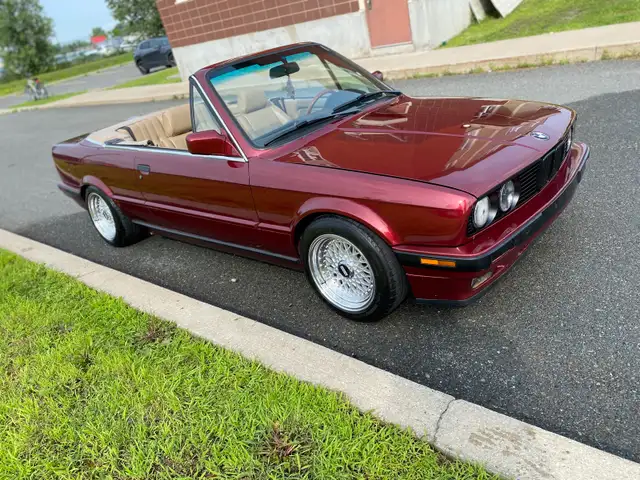 BMW E30 CONVERTIBLE 1991513988035777679366