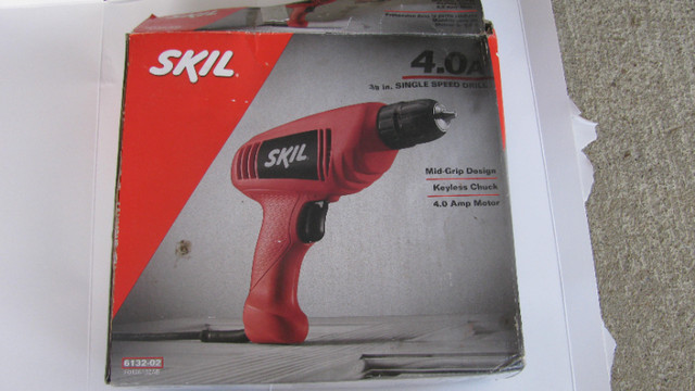 Skil 3/8 " Single Speed 4.0 amp drill in Power Tools in Lloydminster