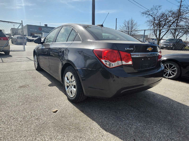 2015 Chevrolet Cruze LT in Cars & Trucks in City of Toronto - Image 3