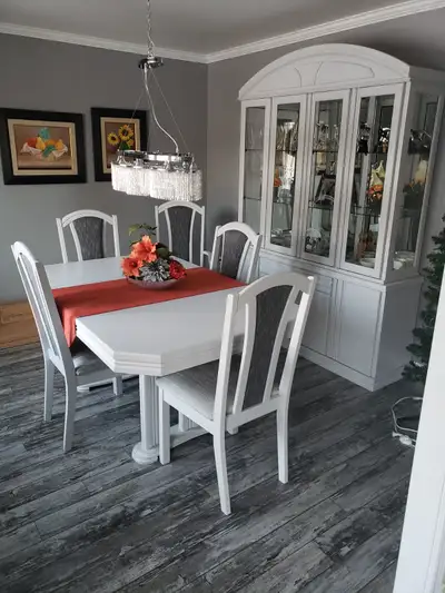 Set de salle à manger, View more